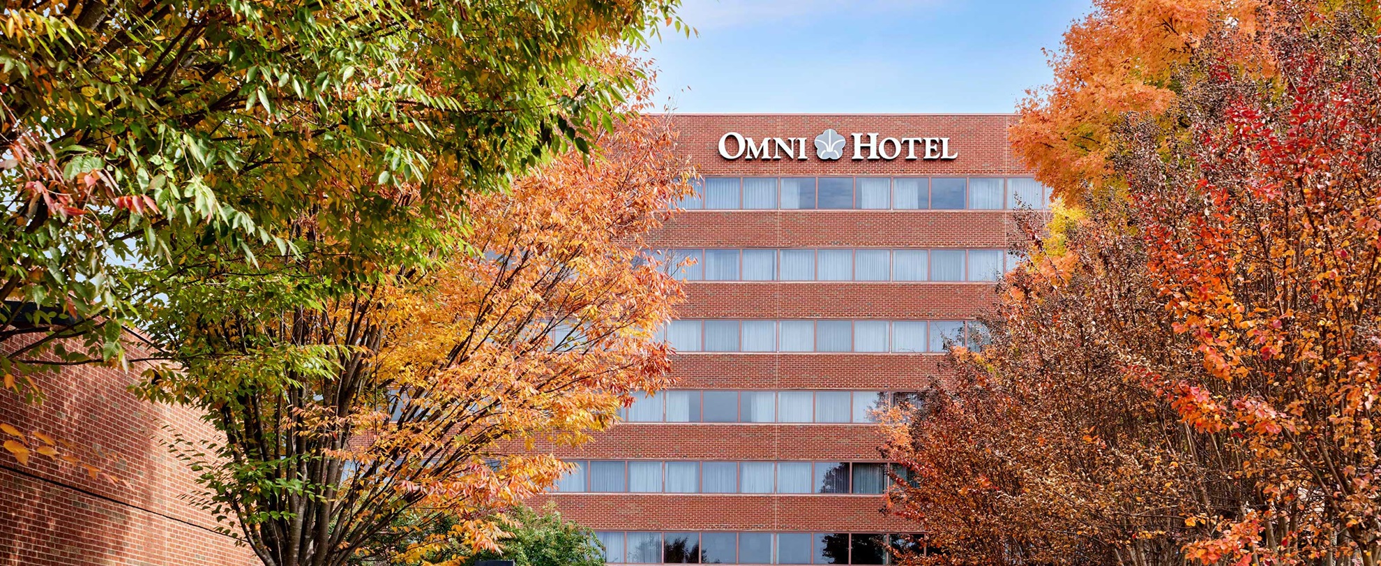 Front exterior of Omni Charlottesville