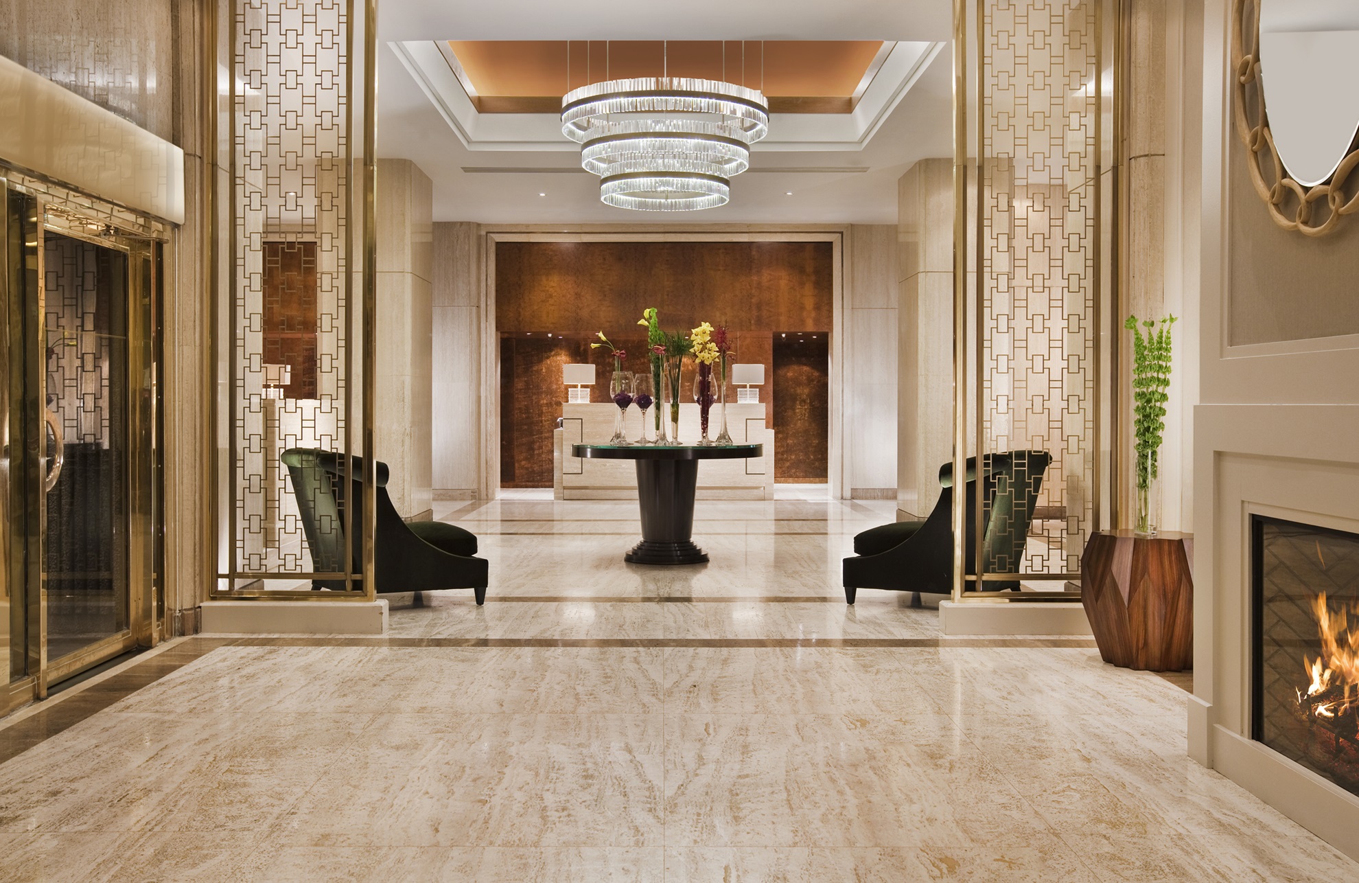 Mont-Royal hotel lobby