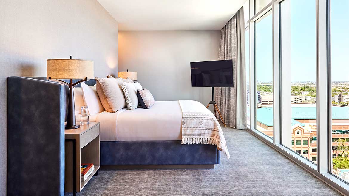Presidential Suite - Omni Tempe Hotel at ASU