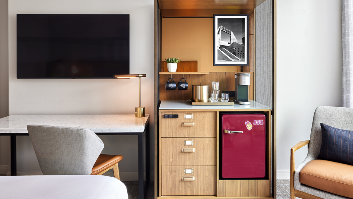 Guest Room - Omni Tempe Hotel at ASU
