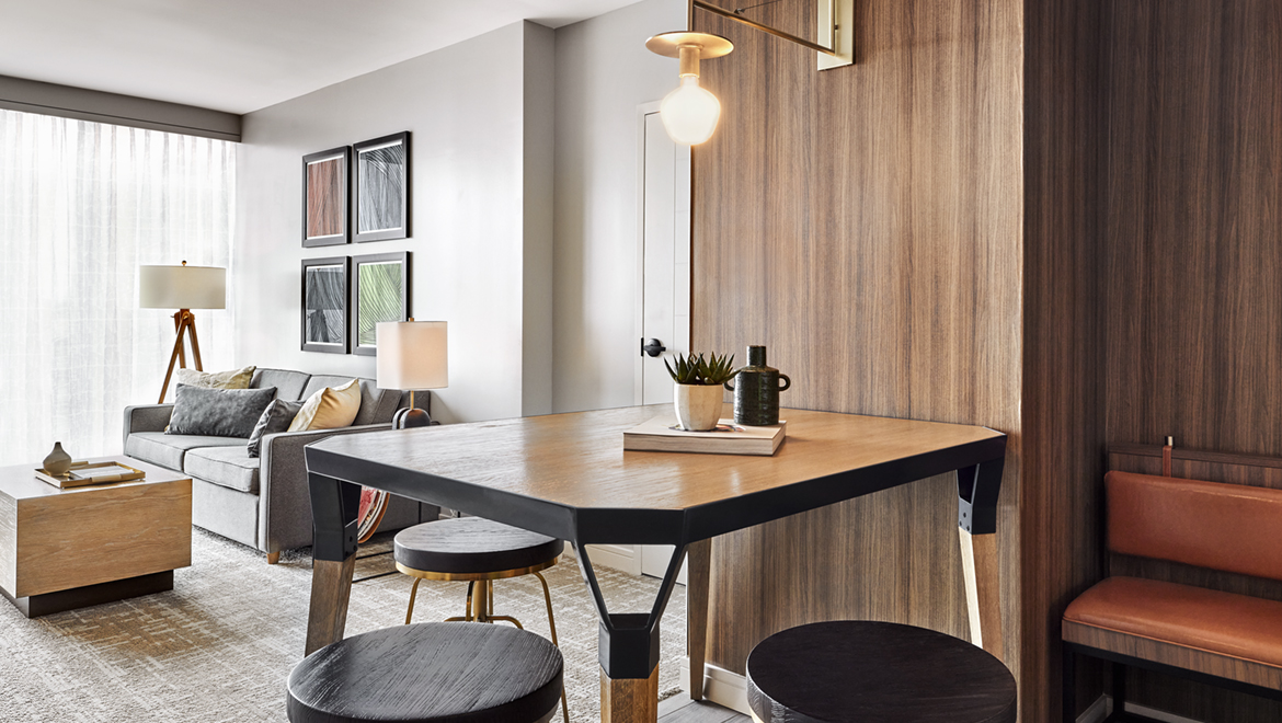 Suite Dining Area - Omni Tempe Hotel at ASU