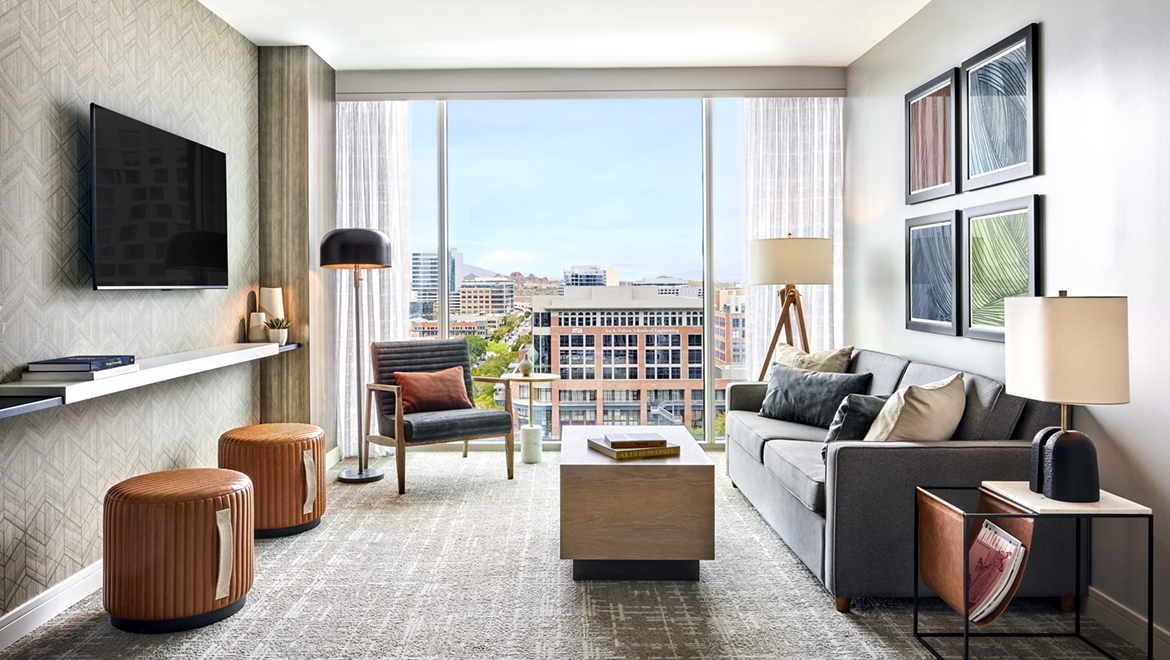 Suite Living Area - Omni Tempe Hotel at ASU
